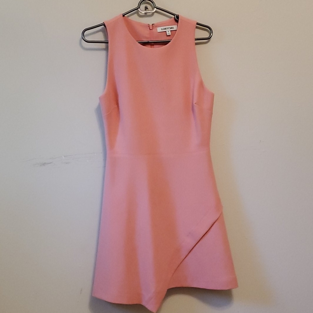 Elizabeth and James dress